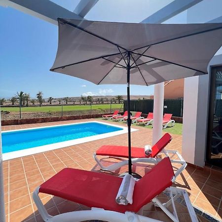 Villa Eva - New To The Market, Fully Refurbished Licensed Villa - Private Pool Caleta De Fuste Exterior foto