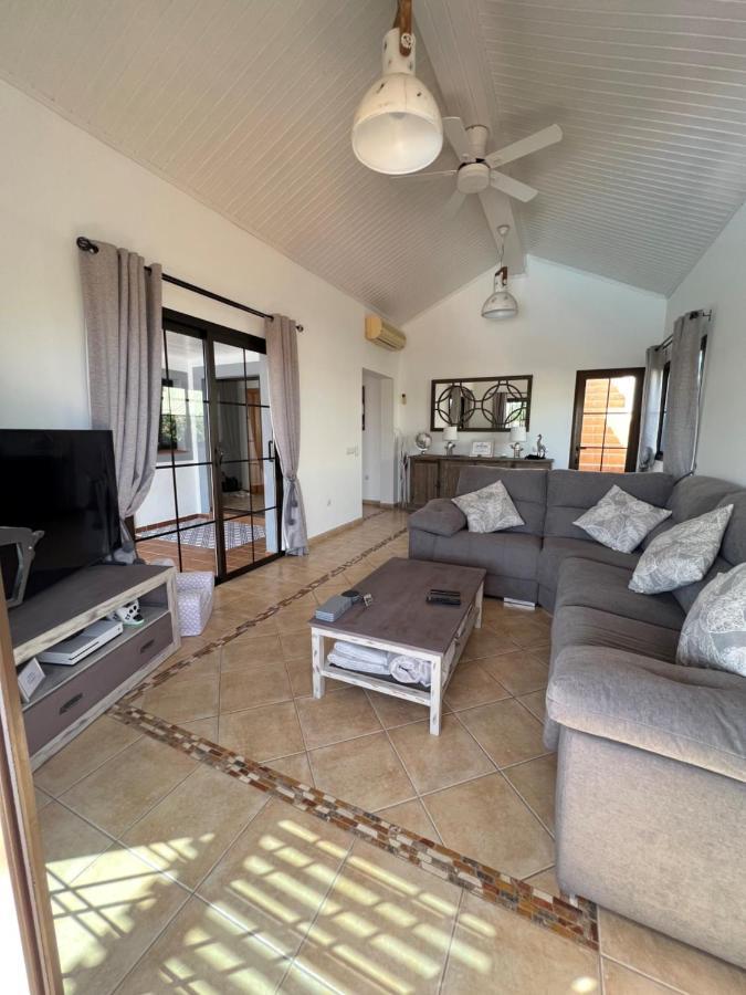 Villa Eva - New To The Market, Fully Refurbished Licensed Villa - Private Pool Caleta De Fuste Exterior foto