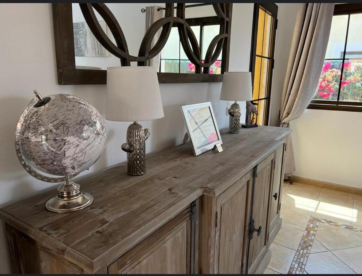 Villa Eva - New To The Market, Fully Refurbished Licensed Villa - Private Pool Caleta De Fuste Exterior foto